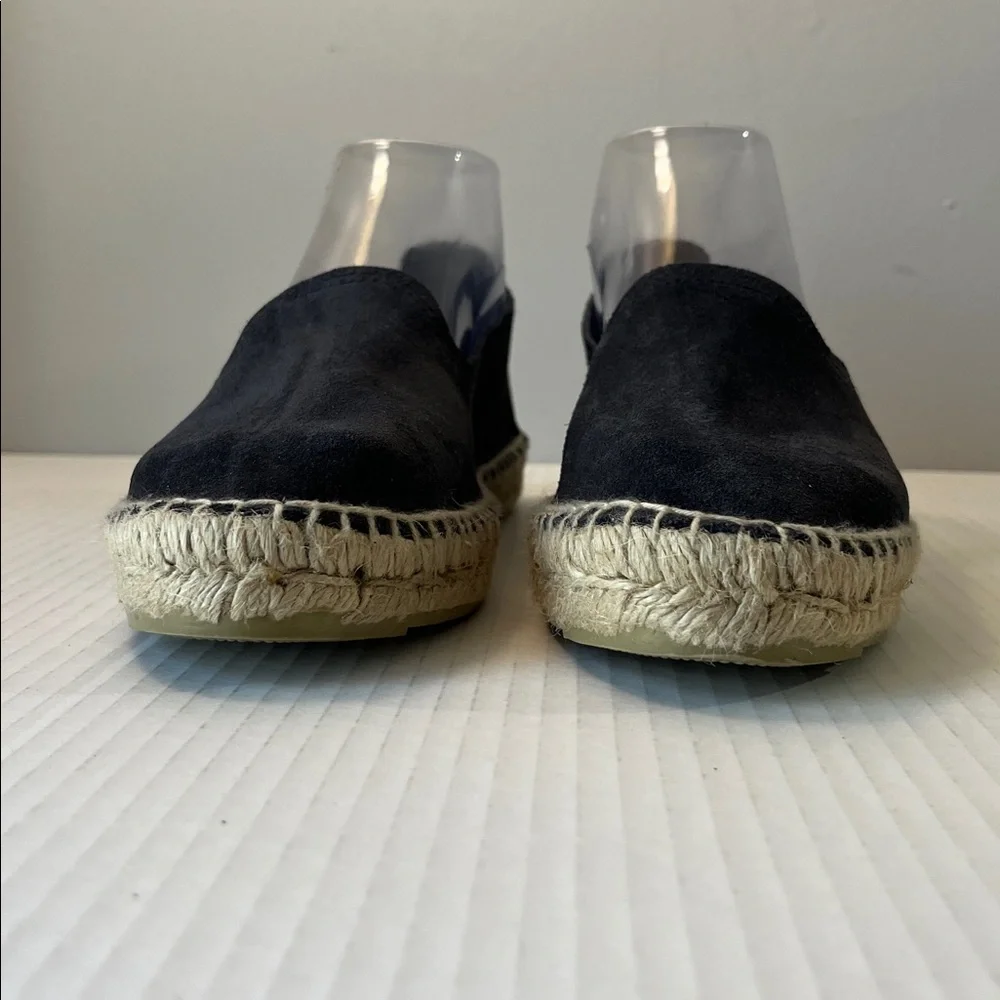 manebí navy